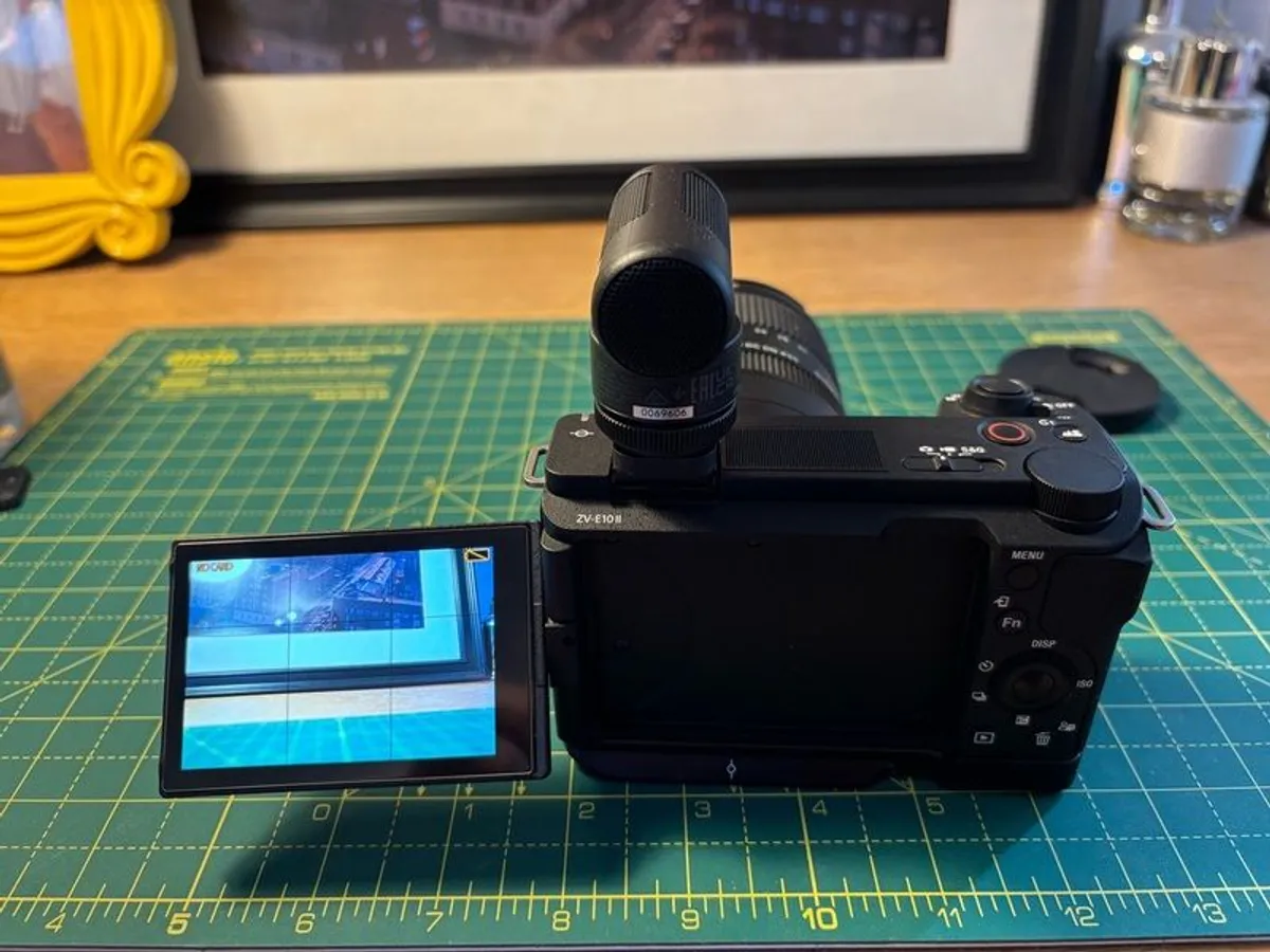 Sony ZV-e10 ii + 18-50 f2.8 sigma lens + extras - Image 2