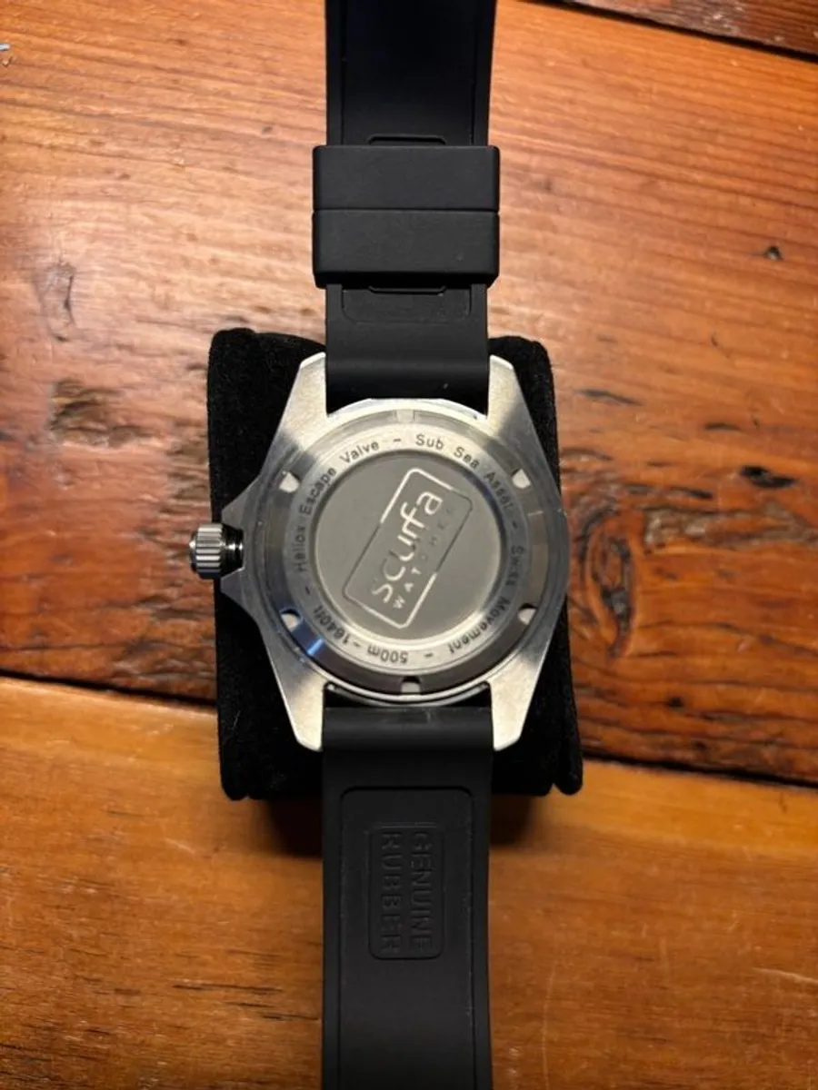 Scurfa Diver One D1-500 Titanium Orange Watch - Image 2