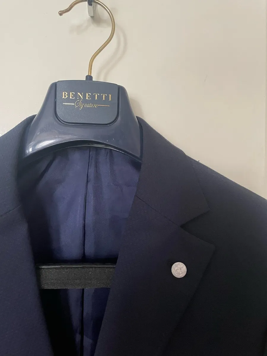 Men’s Navy Benetti Suit - Image 4