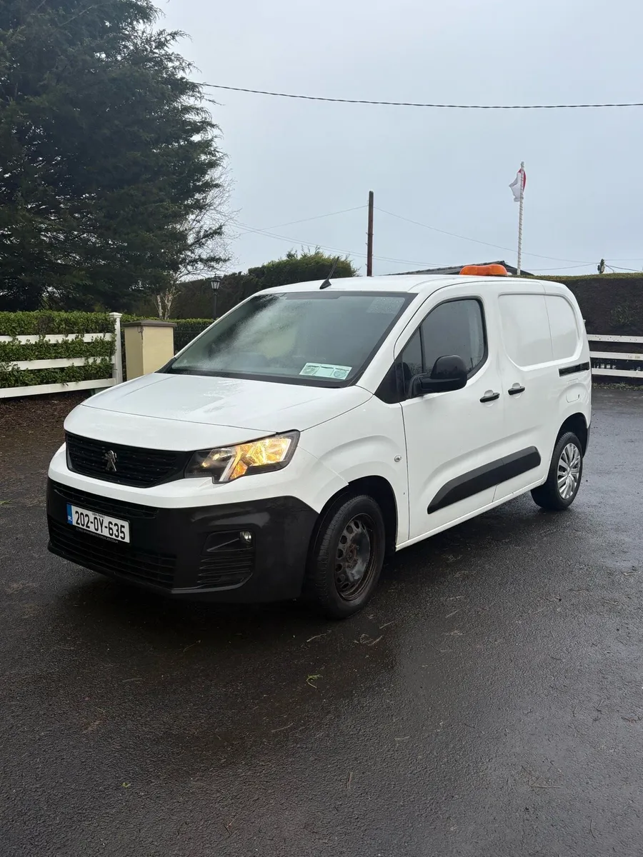 2020 puegot partner 3 seats enterprise Doe 4/26 - Image 4