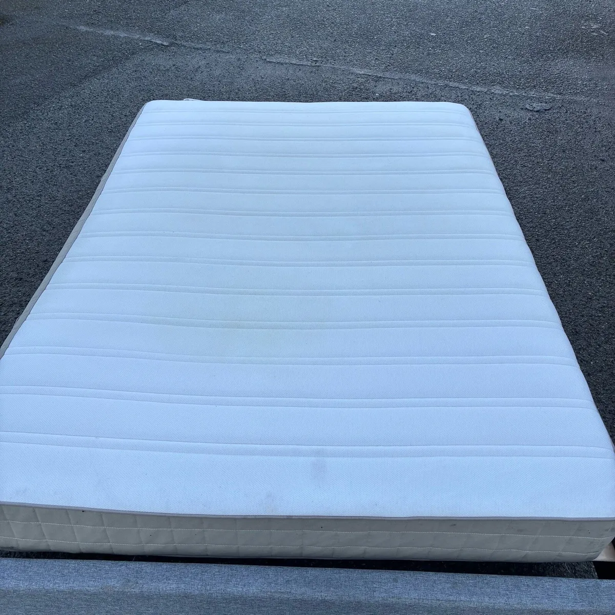 Double Bed - Image 3