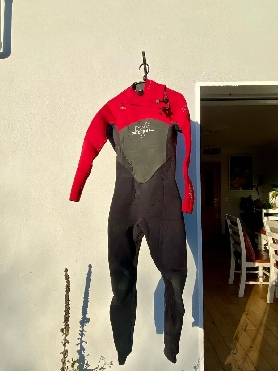 5/4 wet suit size MS - Image 1