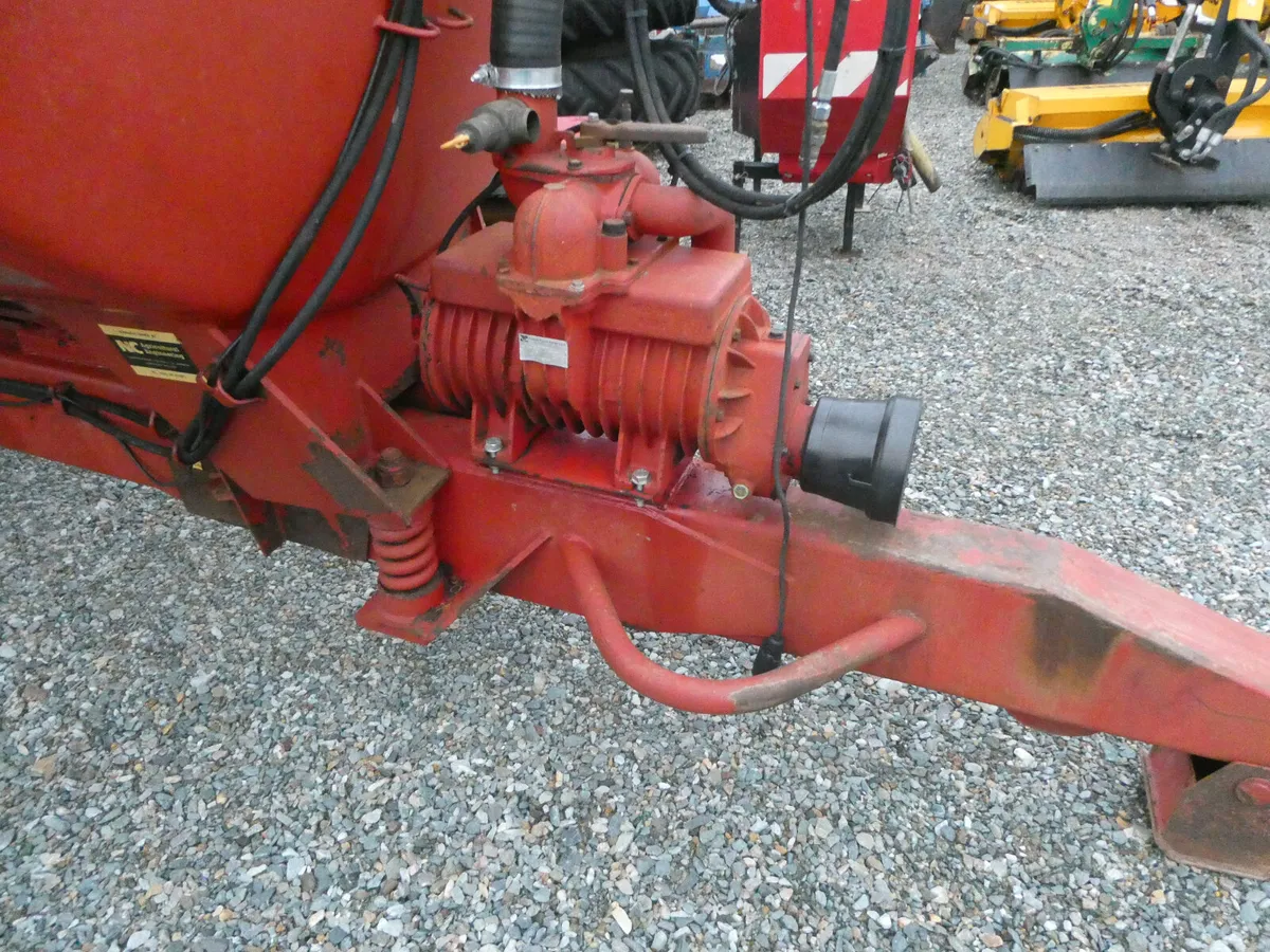 NC 2050 Recessed Tanker - Image 3