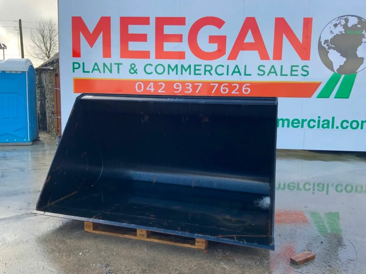 UNUSED 90" STRICKLAND / MANITOU  BUCKET..1387. - Image 1