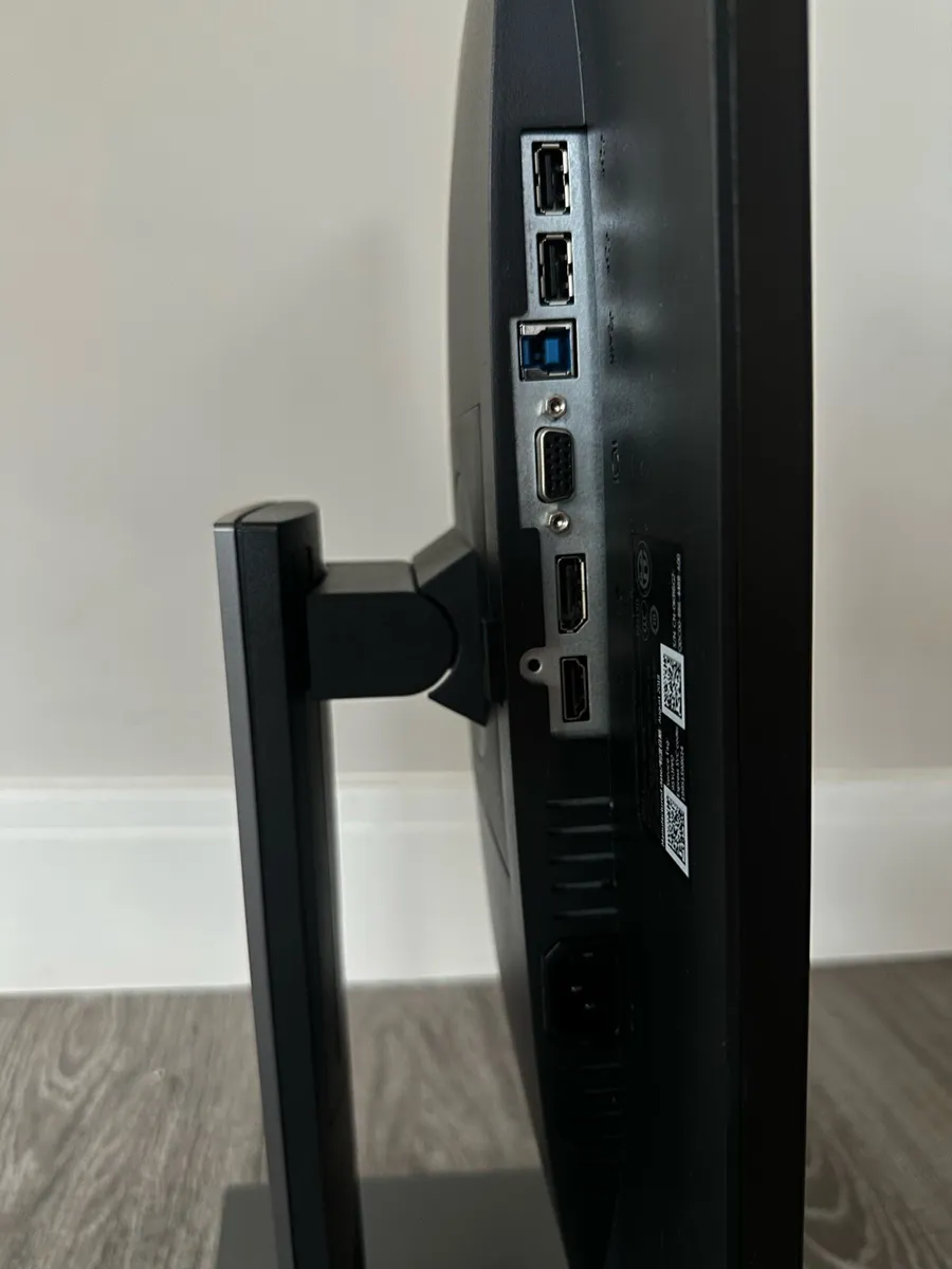 Dell Monitor 22” - Image 4
