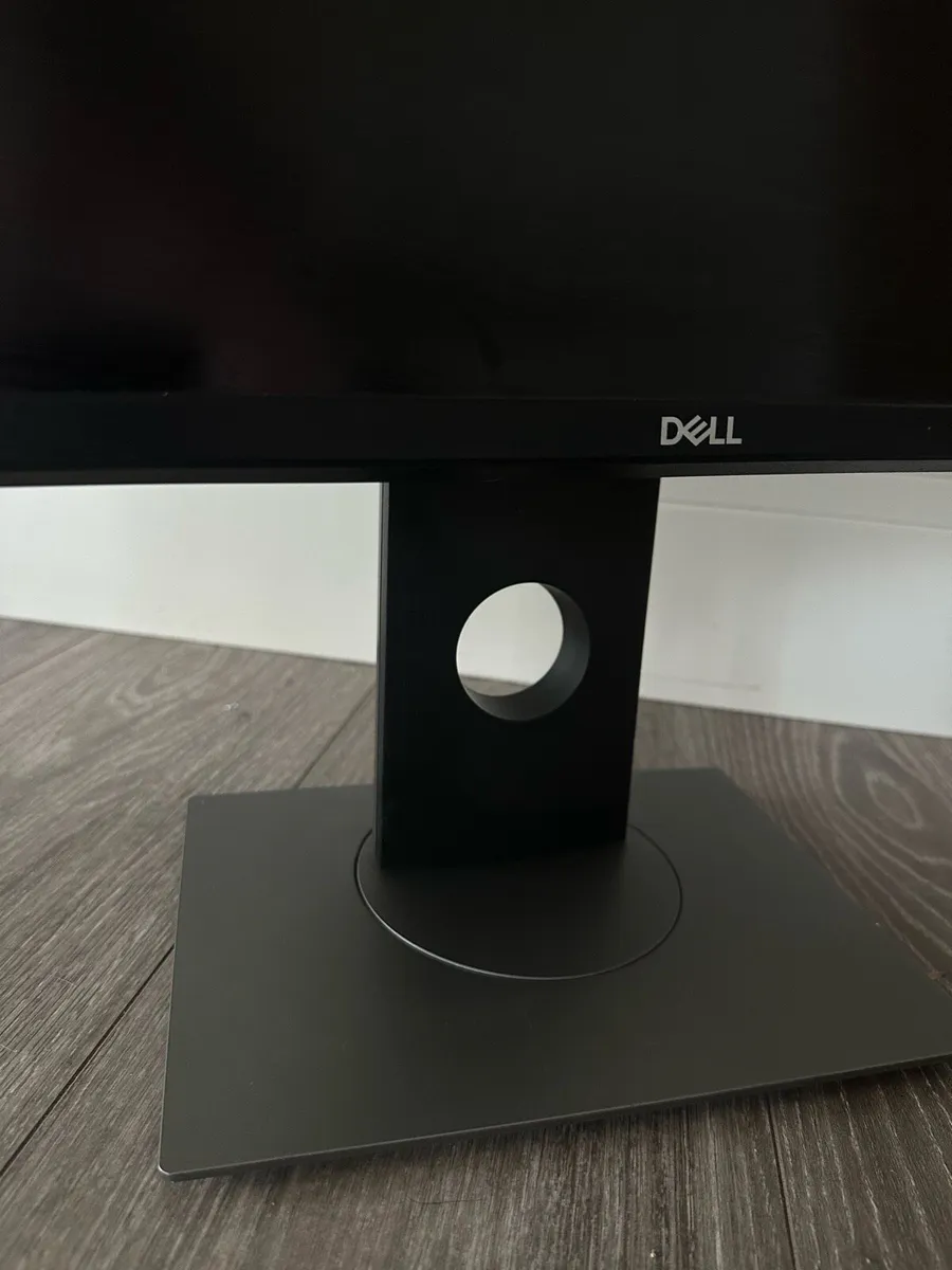 Dell Monitor 22” - Image 3