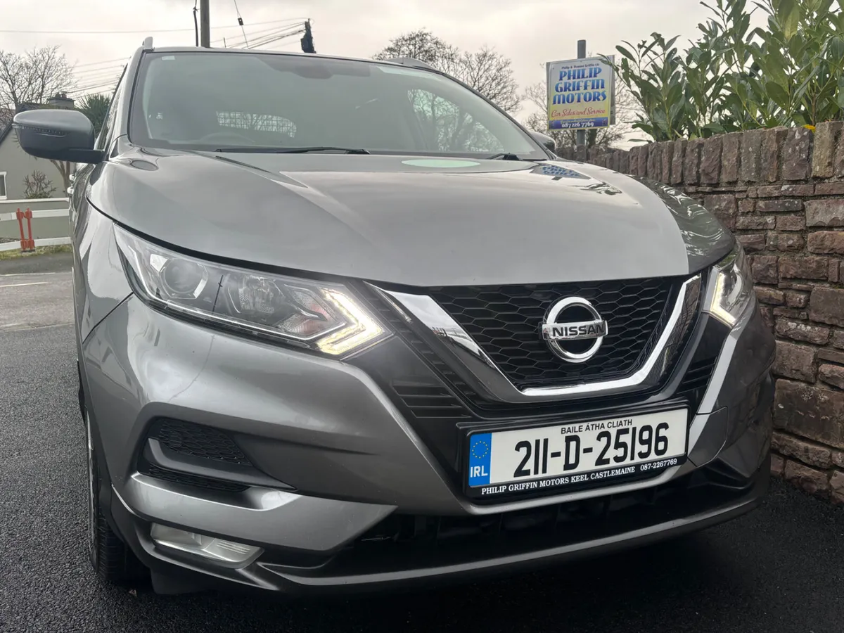 NISSAN QASHQAI 1.5 DSL SE HIGH SPEC COMMERCIAL - Image 2