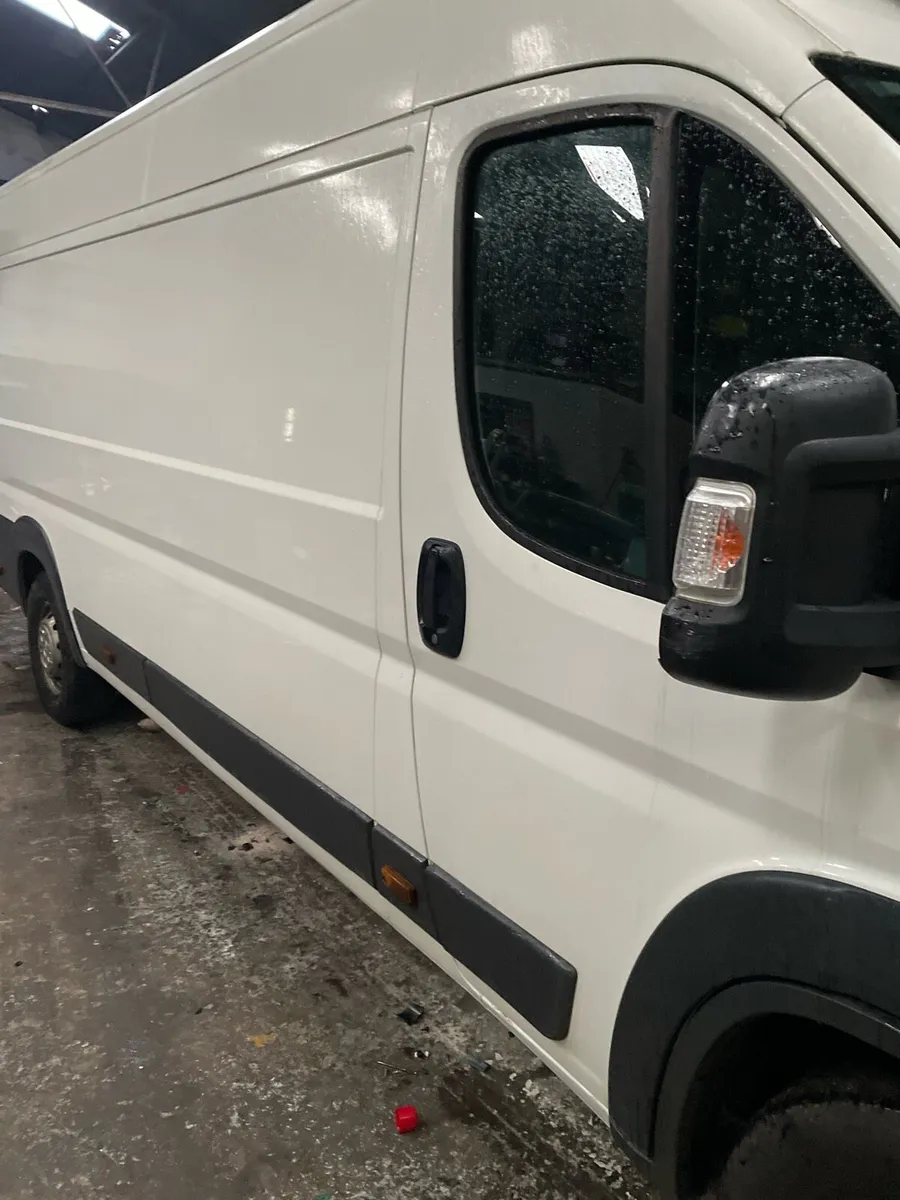 2018 Citroen relay 2.0 Blue - Image 2