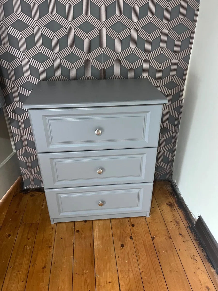 Bedroom storage drawers