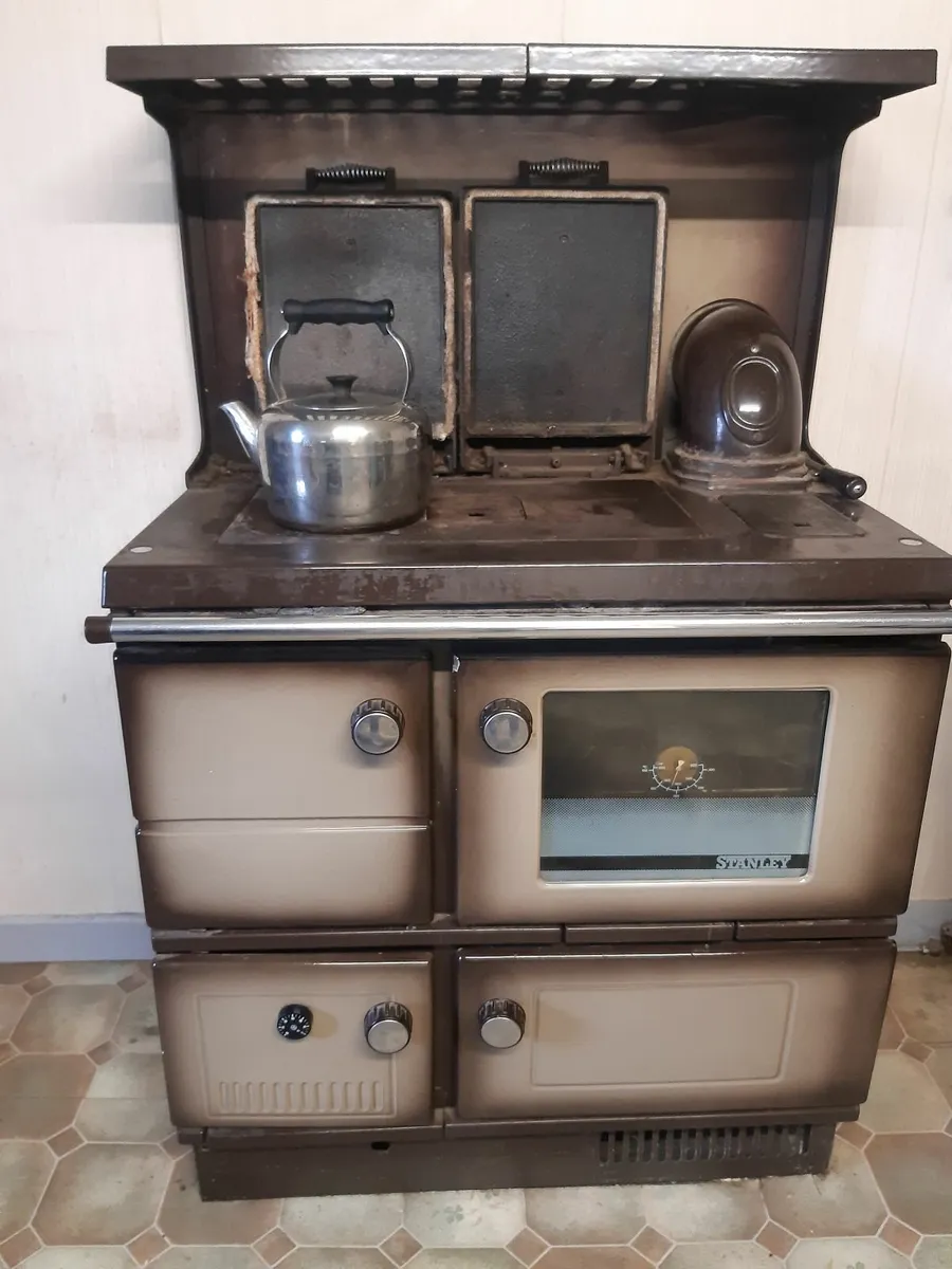 STANLEY SUPERSTAR  OIL COOKER - Image 1