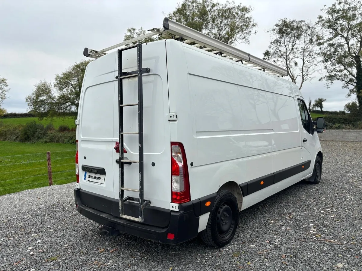 2018 Renault Master LWB - Image 4