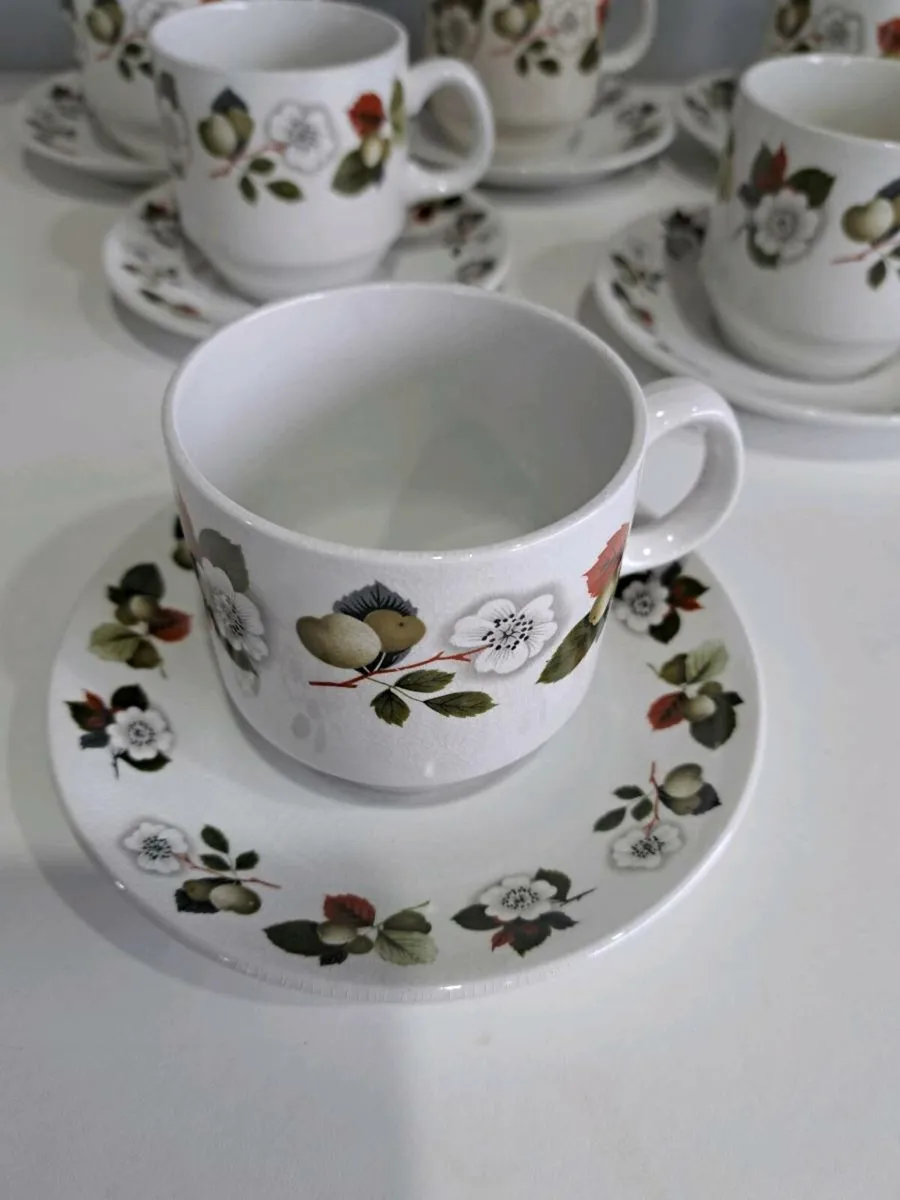 Crown Clarence Ironstone Table Set - Image 2