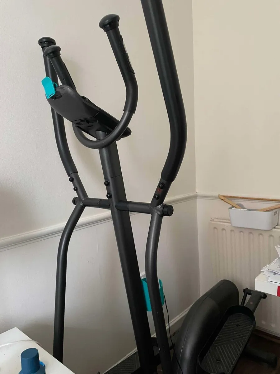 Cross Trainer for sale - Image 2