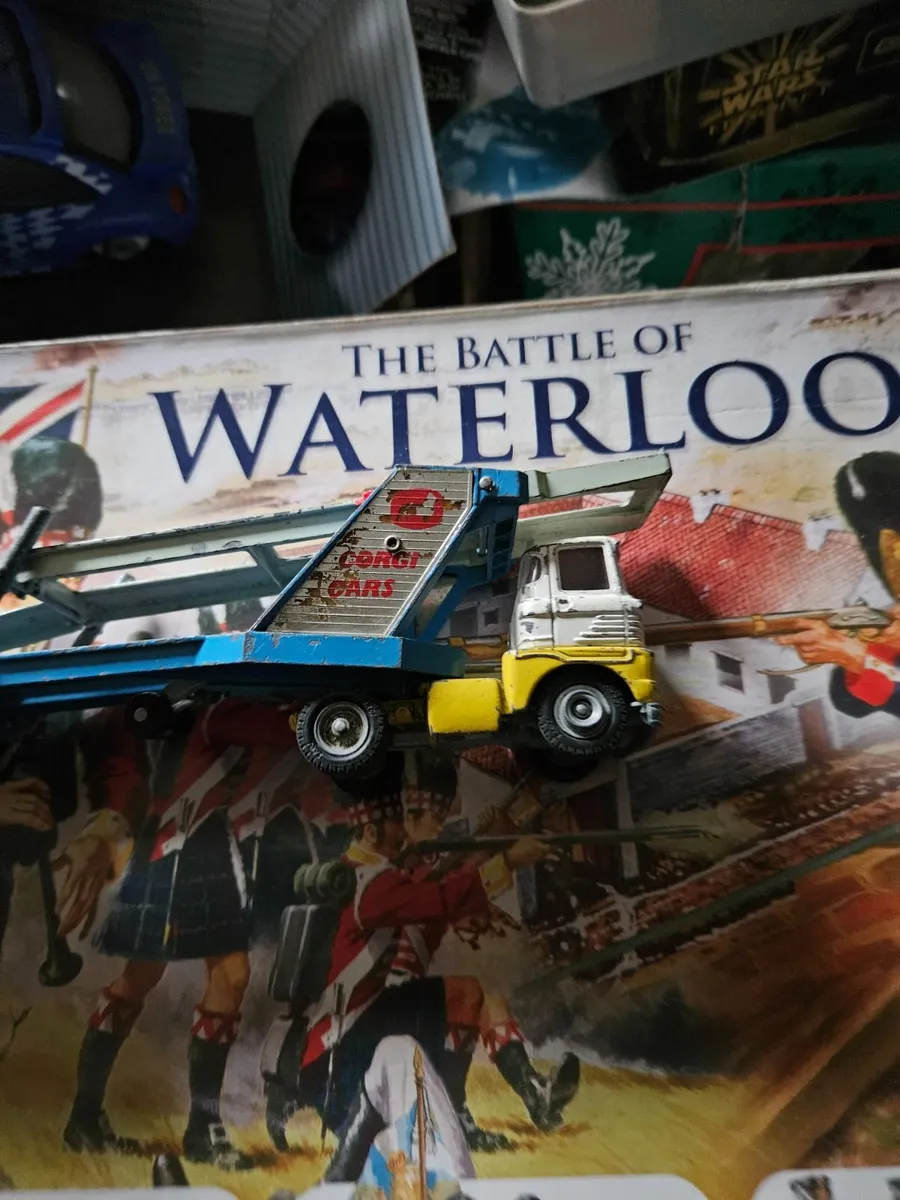 Corgi Car Transporter - Image 4