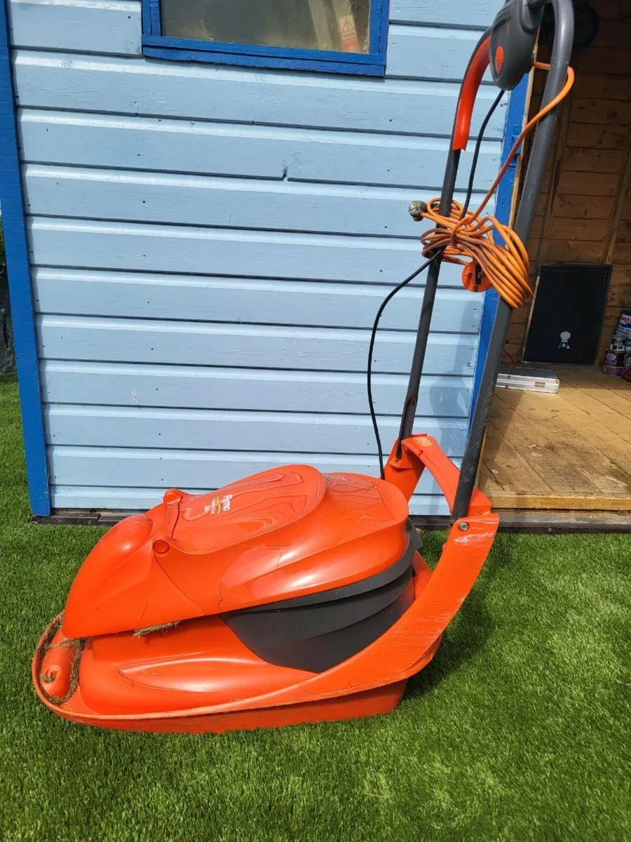Flymo Hovervac 280