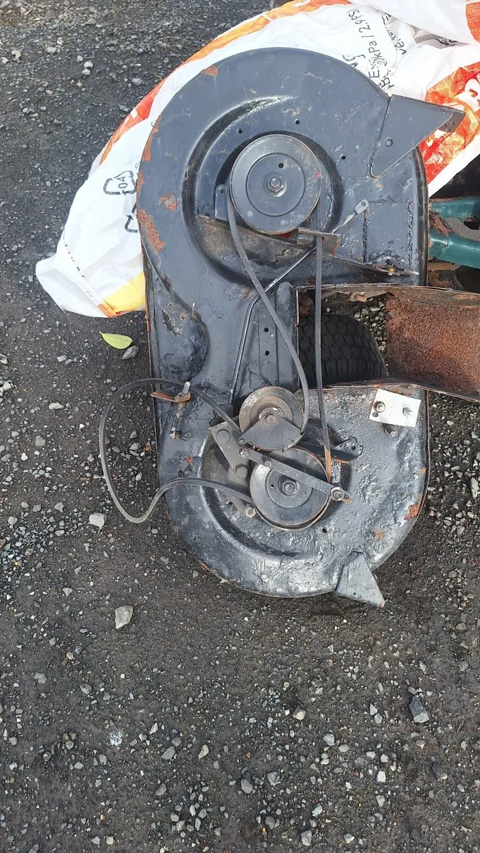 Ride on mower - Image 3