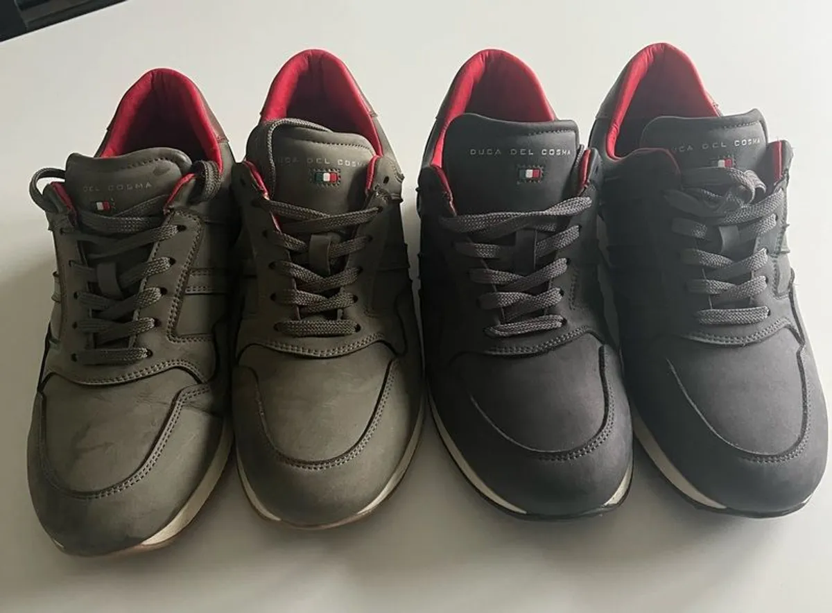 Golf shoes - Image 1