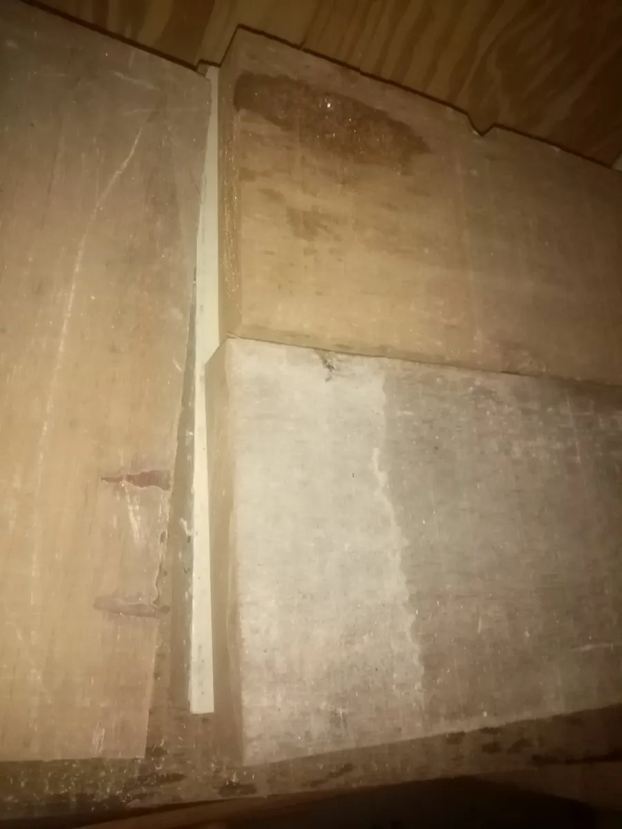 ANTIQUE MAHOGANY TIMBER BOARDS CILLS  SHELVES ETC - Image 4