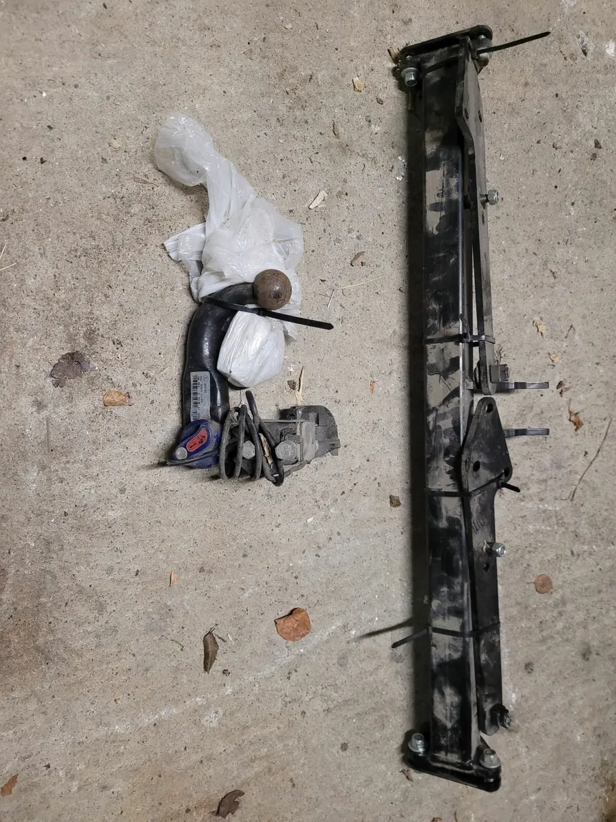 Detachable Hitch - Image 3
