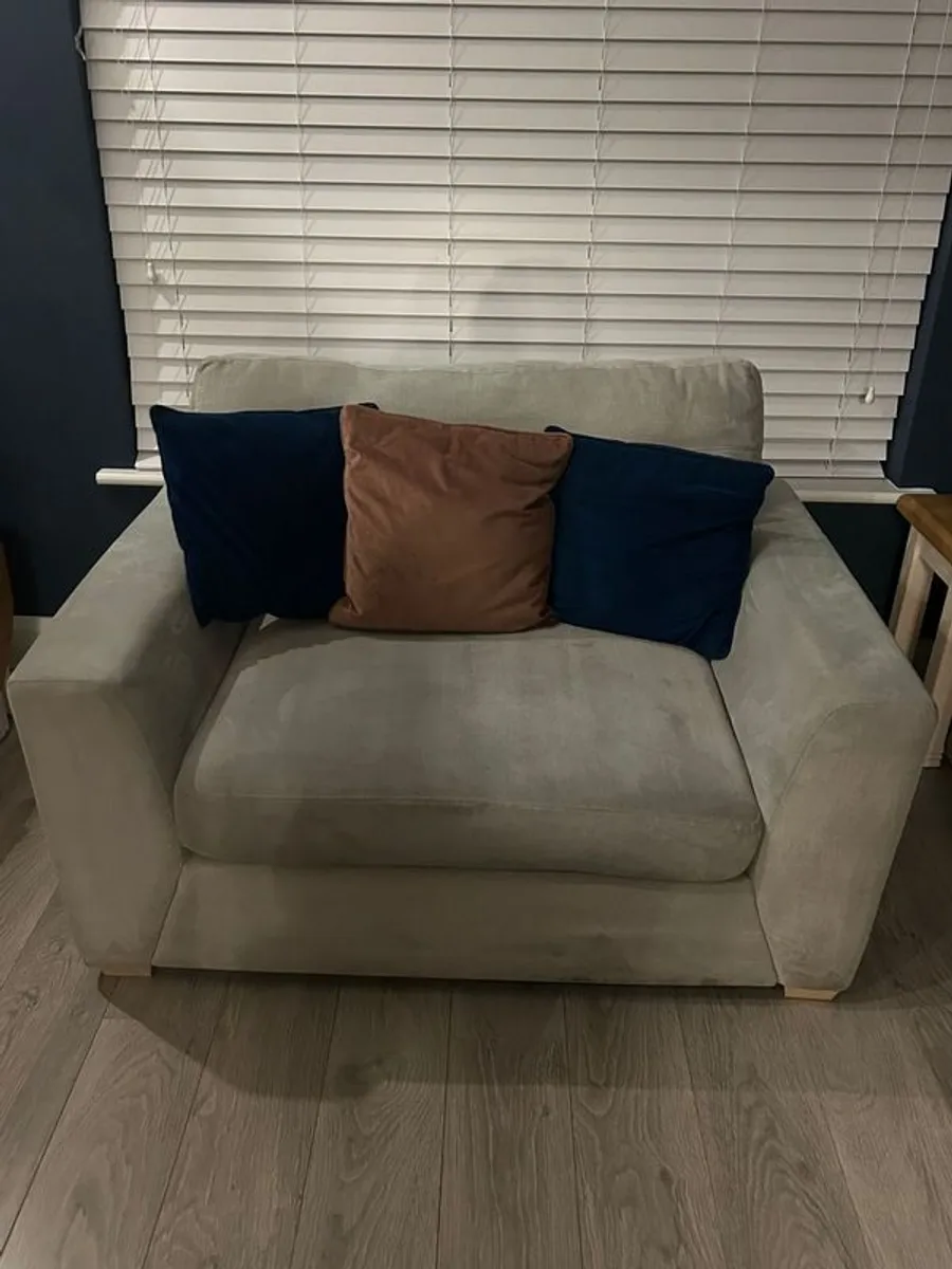 Couch (4 seater), Cuddler and storage footstool - Image 4