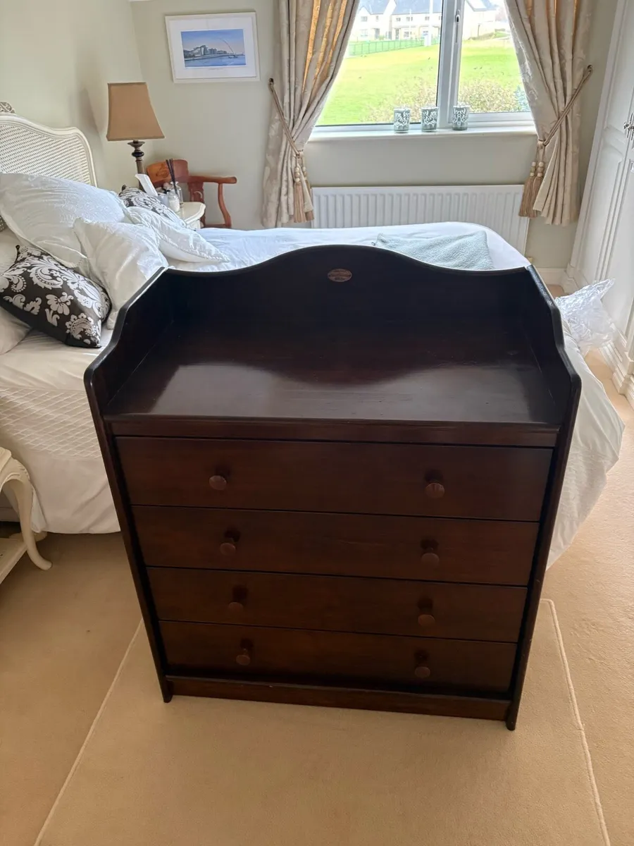 Chest of Drawers/ Changing Unit - Image 3
