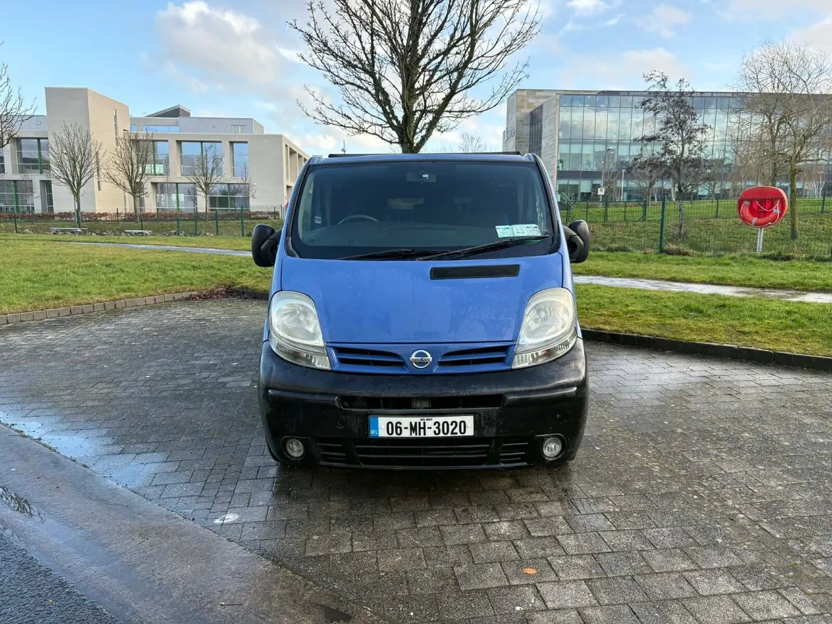 2006 Nissan primaster - Image 2