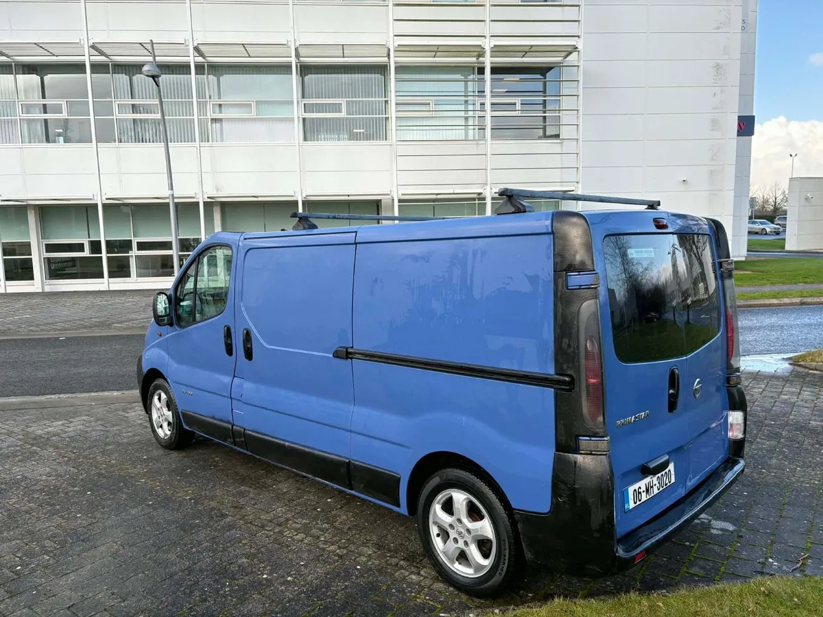 2006 Nissan primaster - Image 4