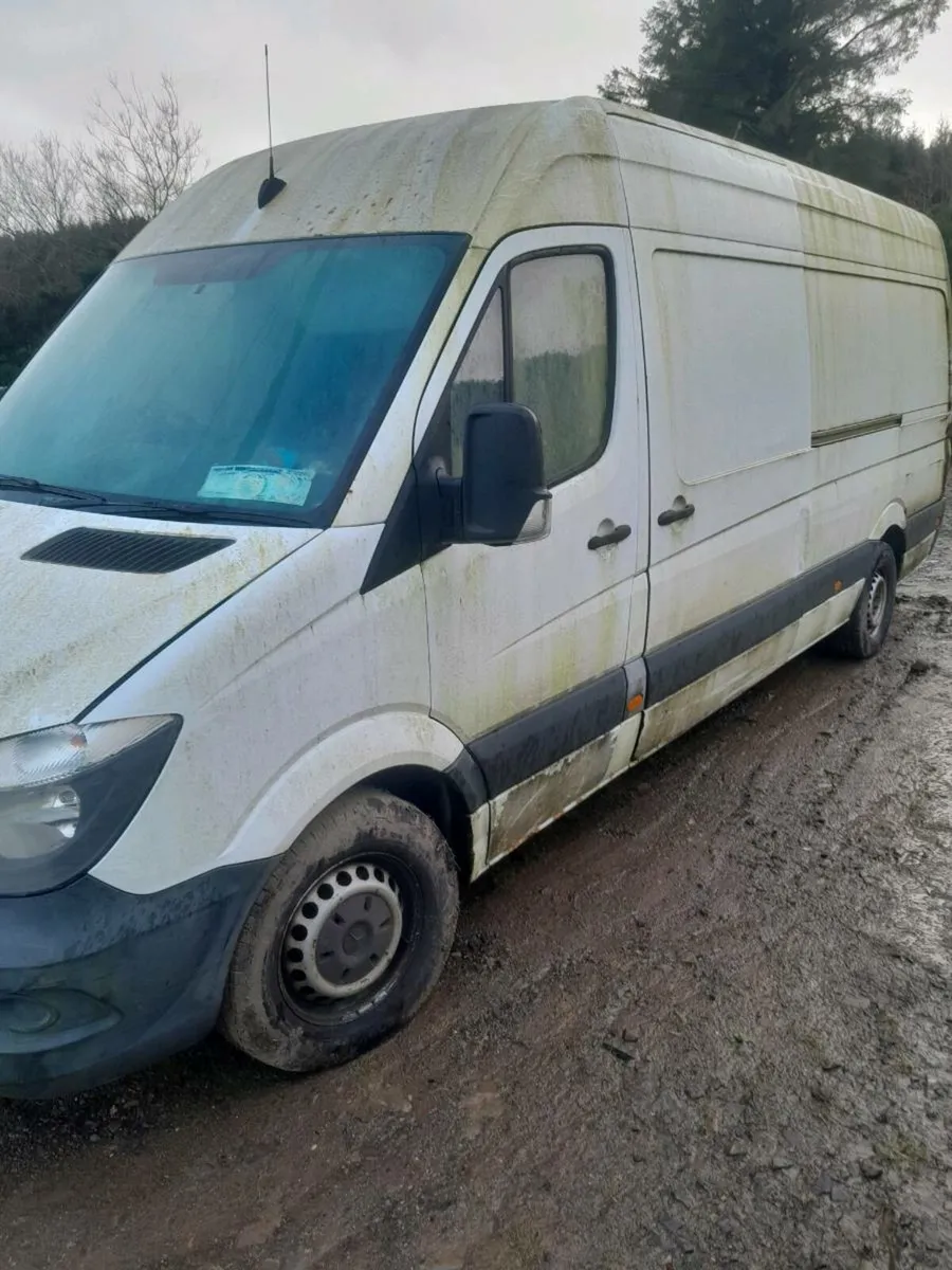 Breaking 2014 mercedes sprinter - Image 2