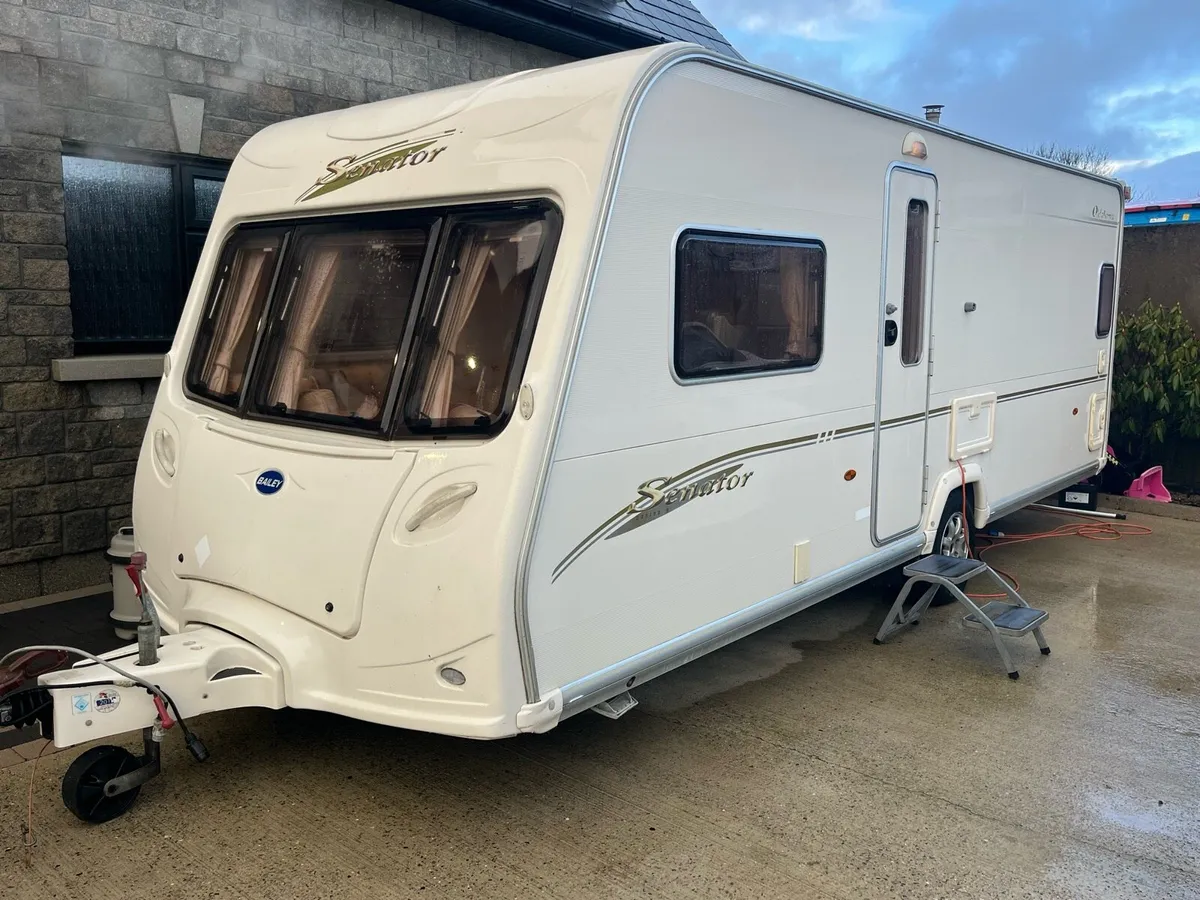 Bailey senator series 5 fixed bed 4 berth - Image 1