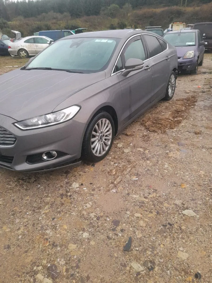 Breaking ford mondeo 2015 - Image 2