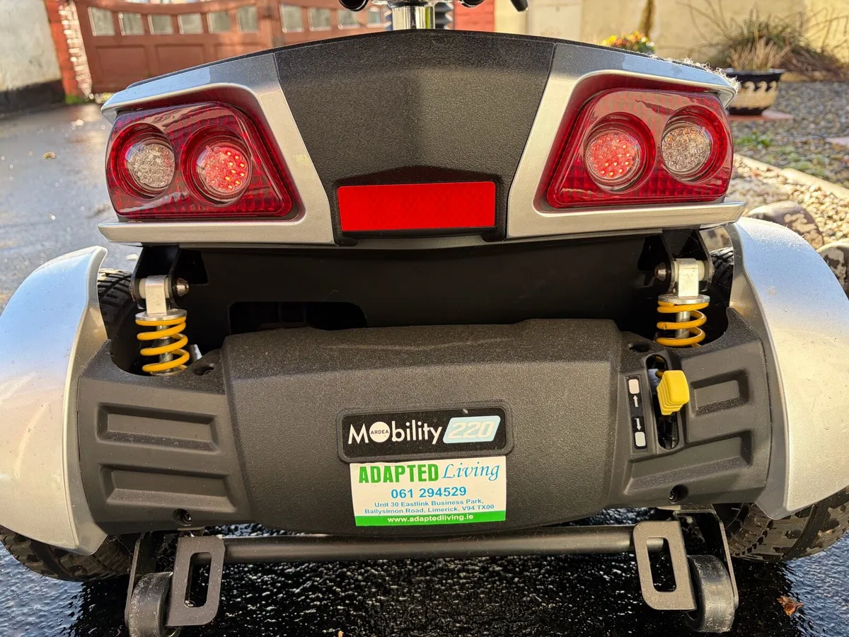 Mobility Scooter - Image 3
