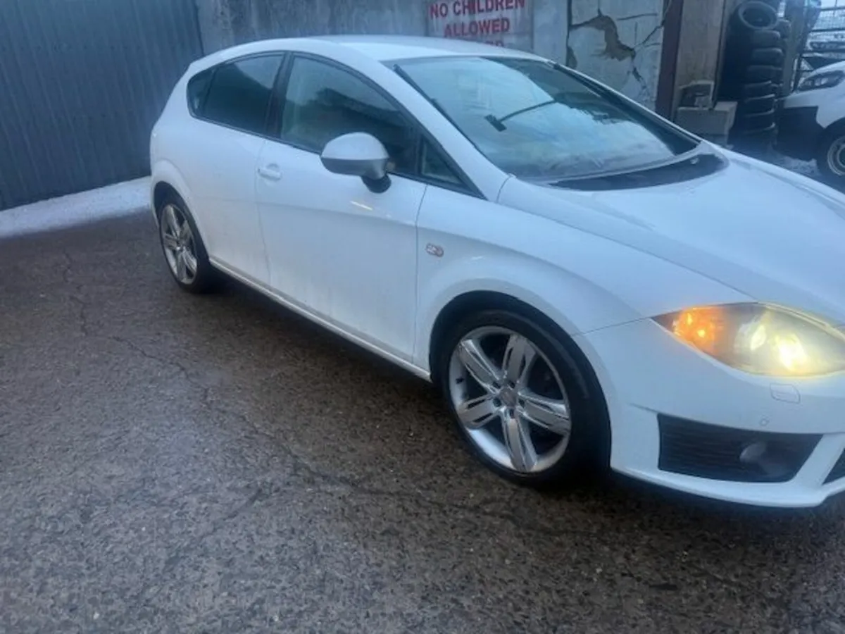 2013 SEAT/CUPRA LEON 2.0L-D - Image 2