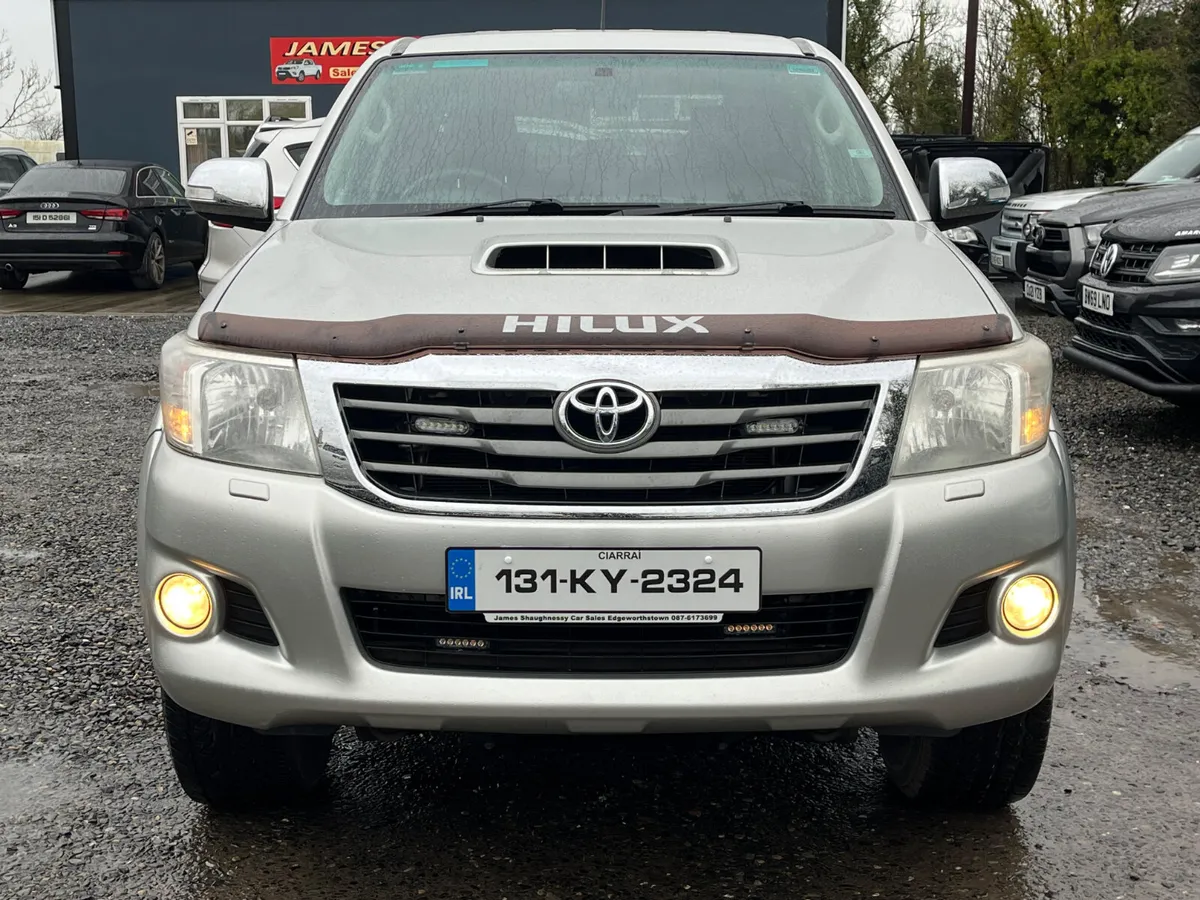 2013 TOYOTA HILUX 3.0 INVINCIBLE *IMMACULATE* - Image 2