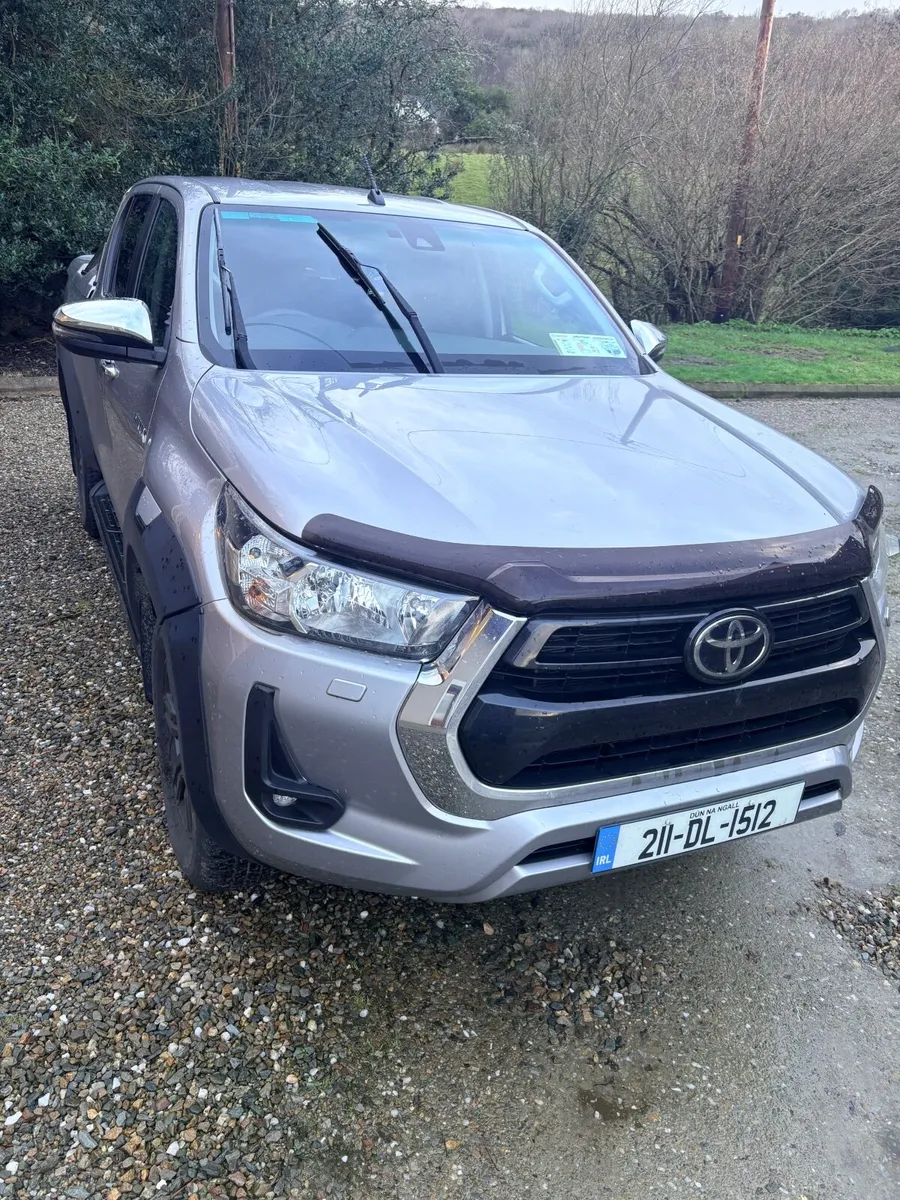Toyota Hilux 2021 - Image 3