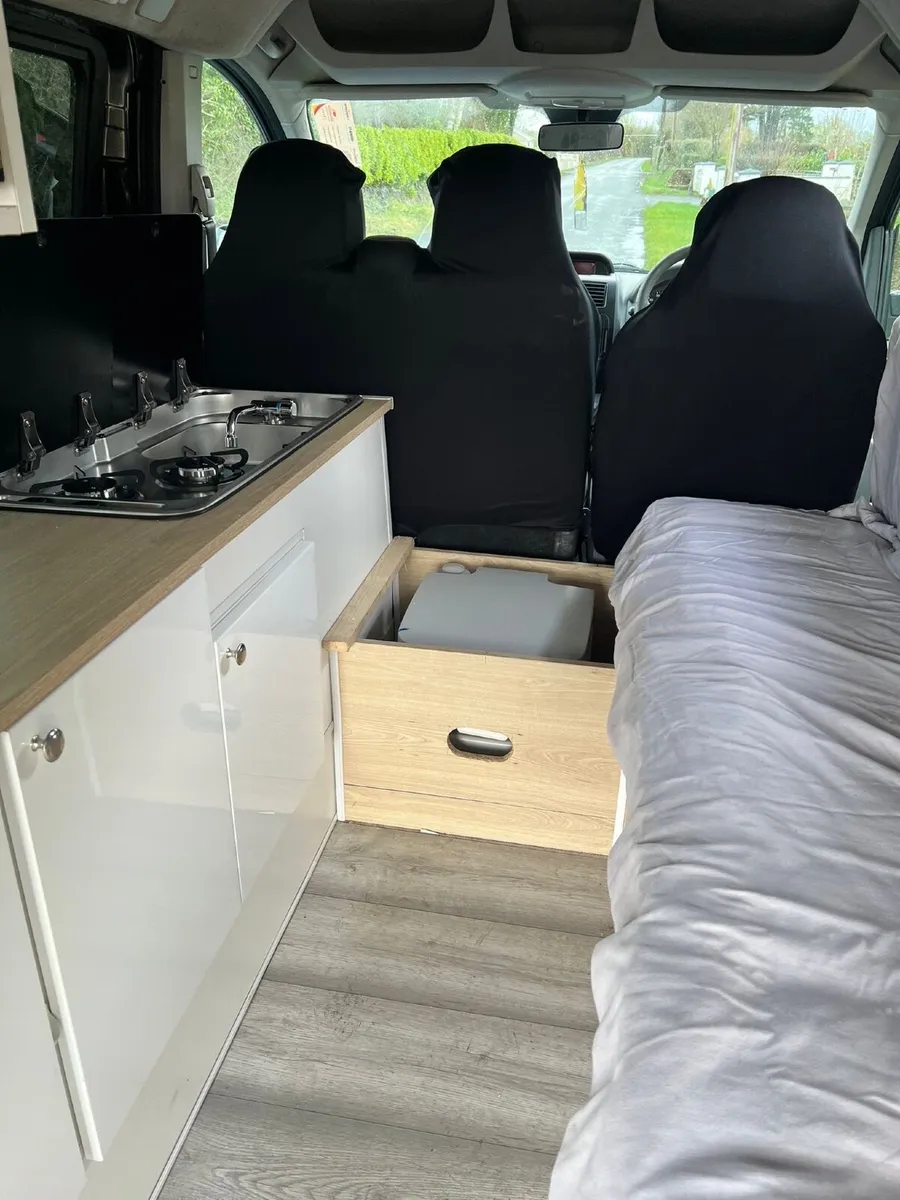 Micro Camper - Image 2
