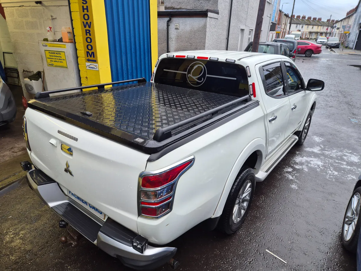 Mitsubishi L200 2017 - Image 2