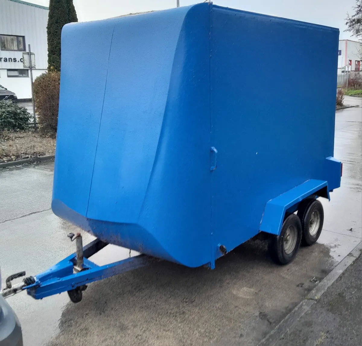 Indispension towvan very good condition very dry s - Image 1