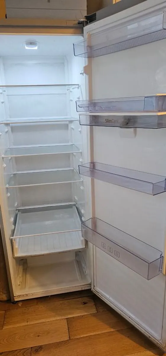 Fridge - Image 4