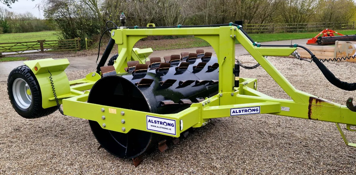 ALSTRONG 840T, 2.5M TRAILED AERATOR - Image 1