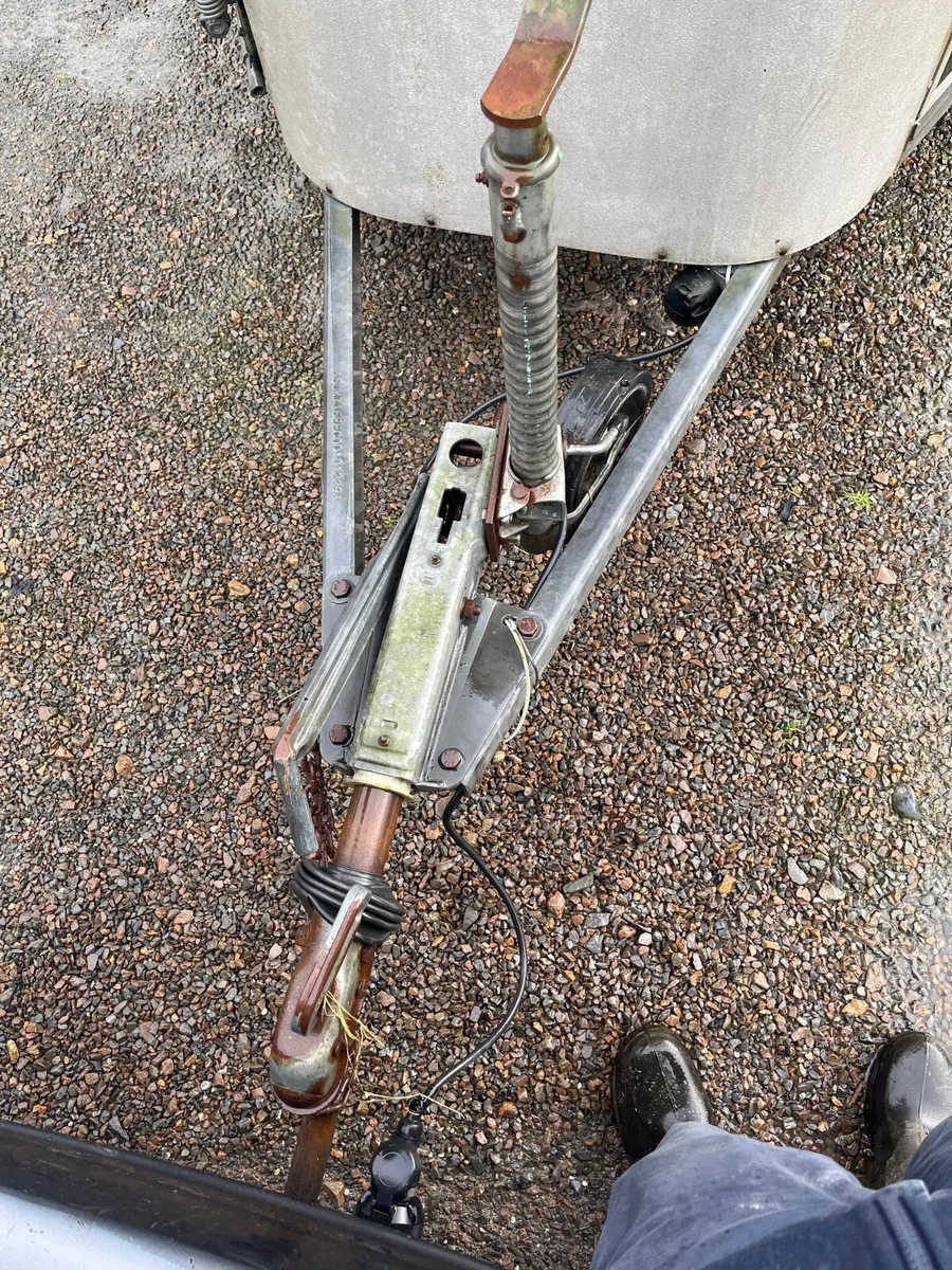 Ivor Williams horse box - Image 4