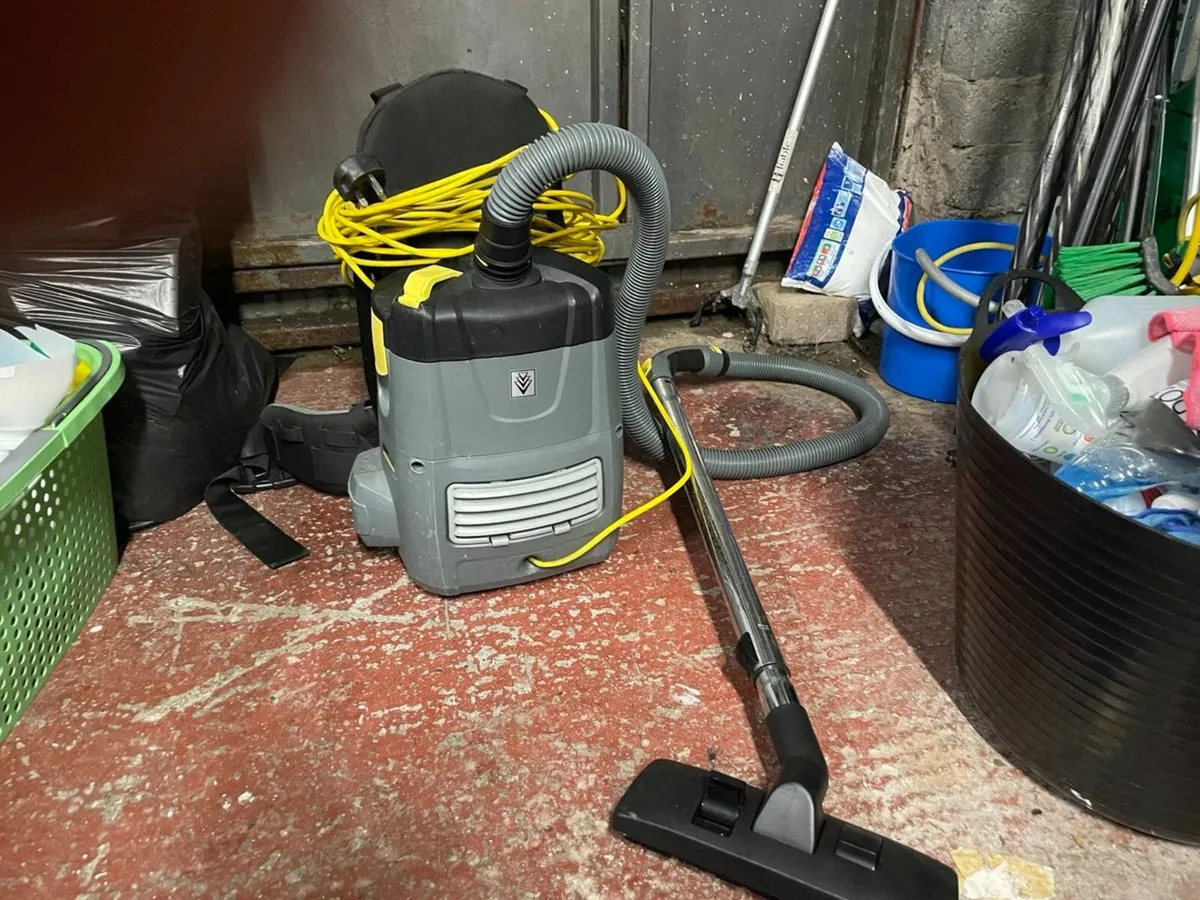 Karcher BV 5/1 Back Pack Vacuum Cleaner Corded - Image 1