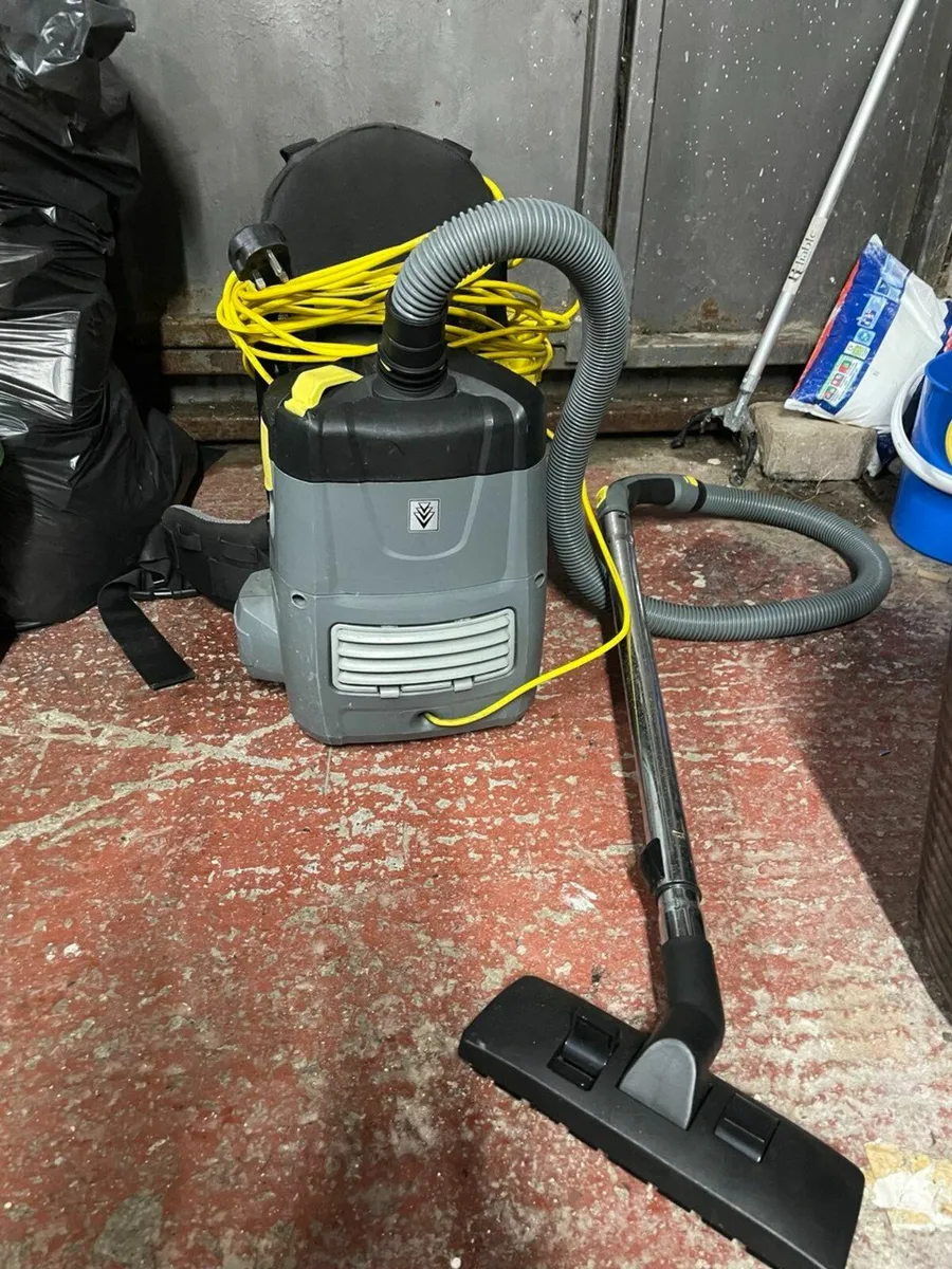 Karcher BV 5/1 Back Pack Vacuum Cleaner Corded - Image 4