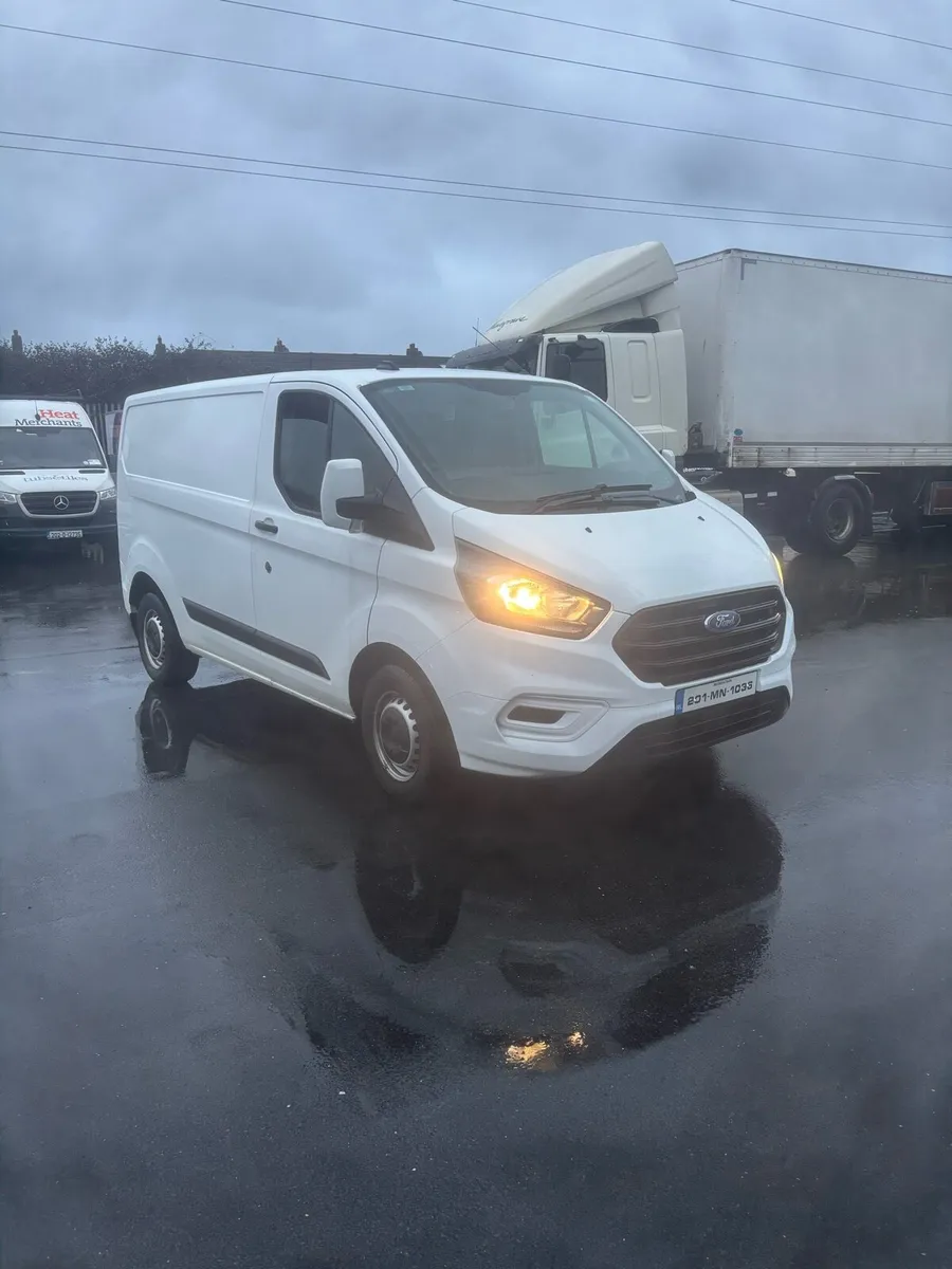 201 TRANSIT CUSTOM NEW DOE - Image 2