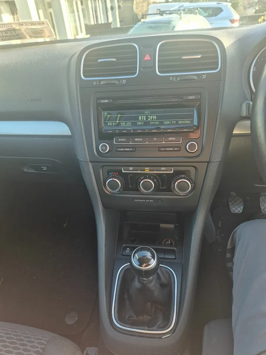 Volkswagen Golf 2013 - Image 3