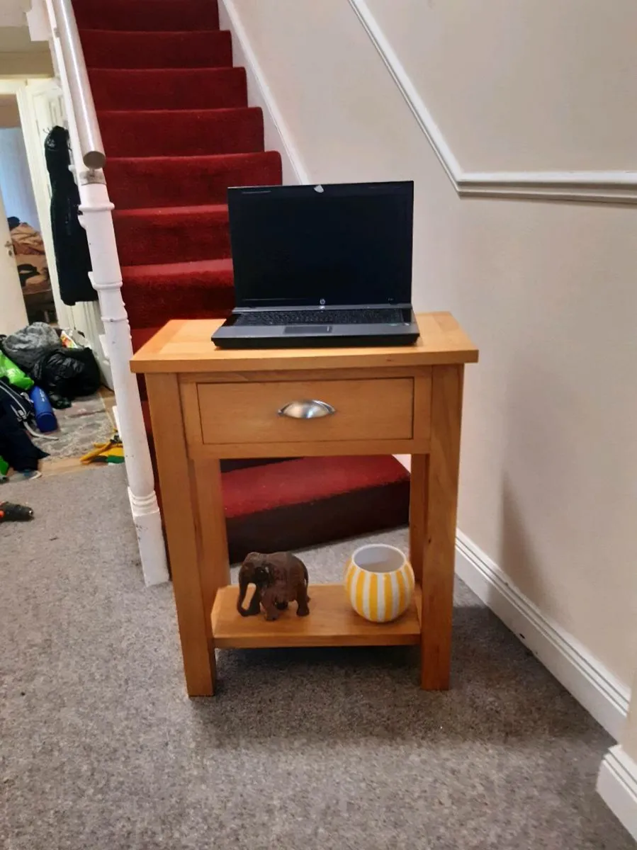 Oak console table - Image 1