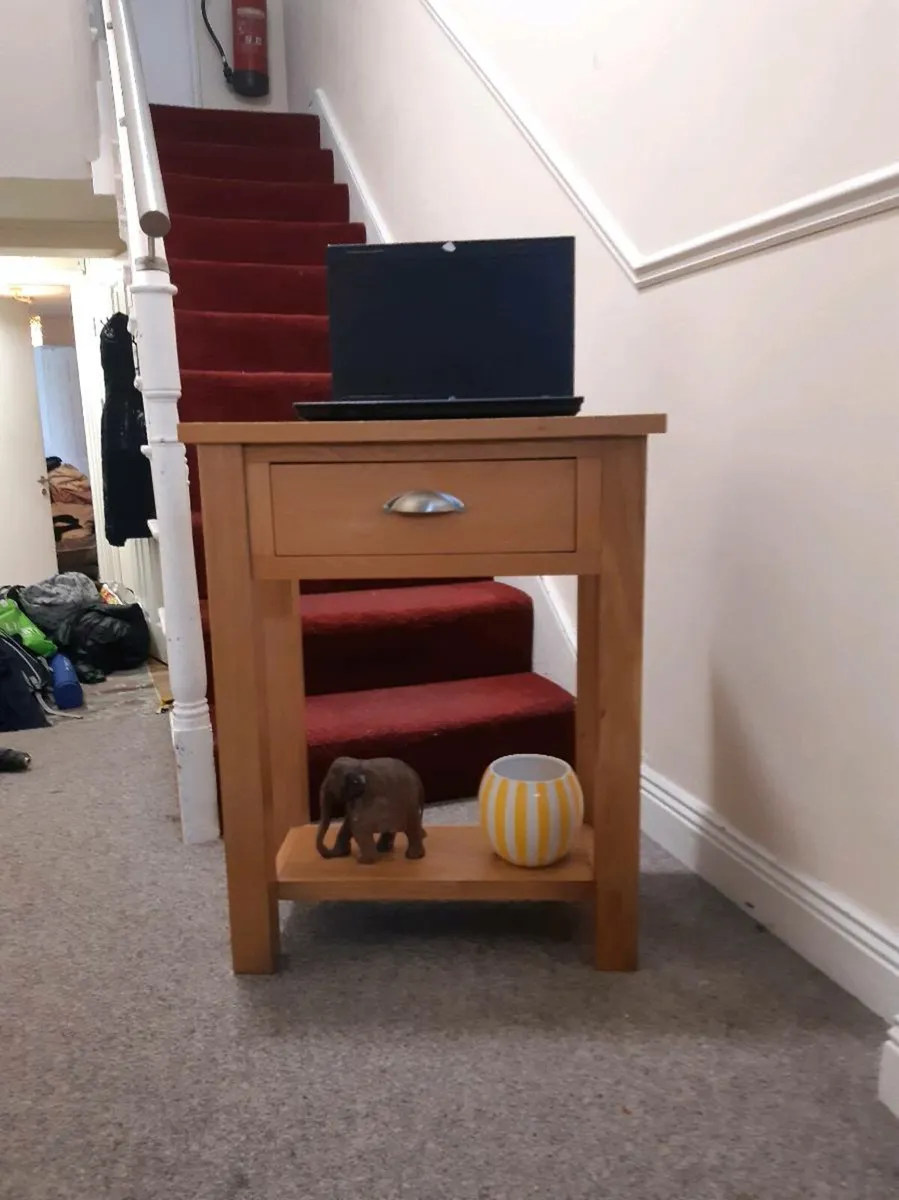 Oak console table - Image 2