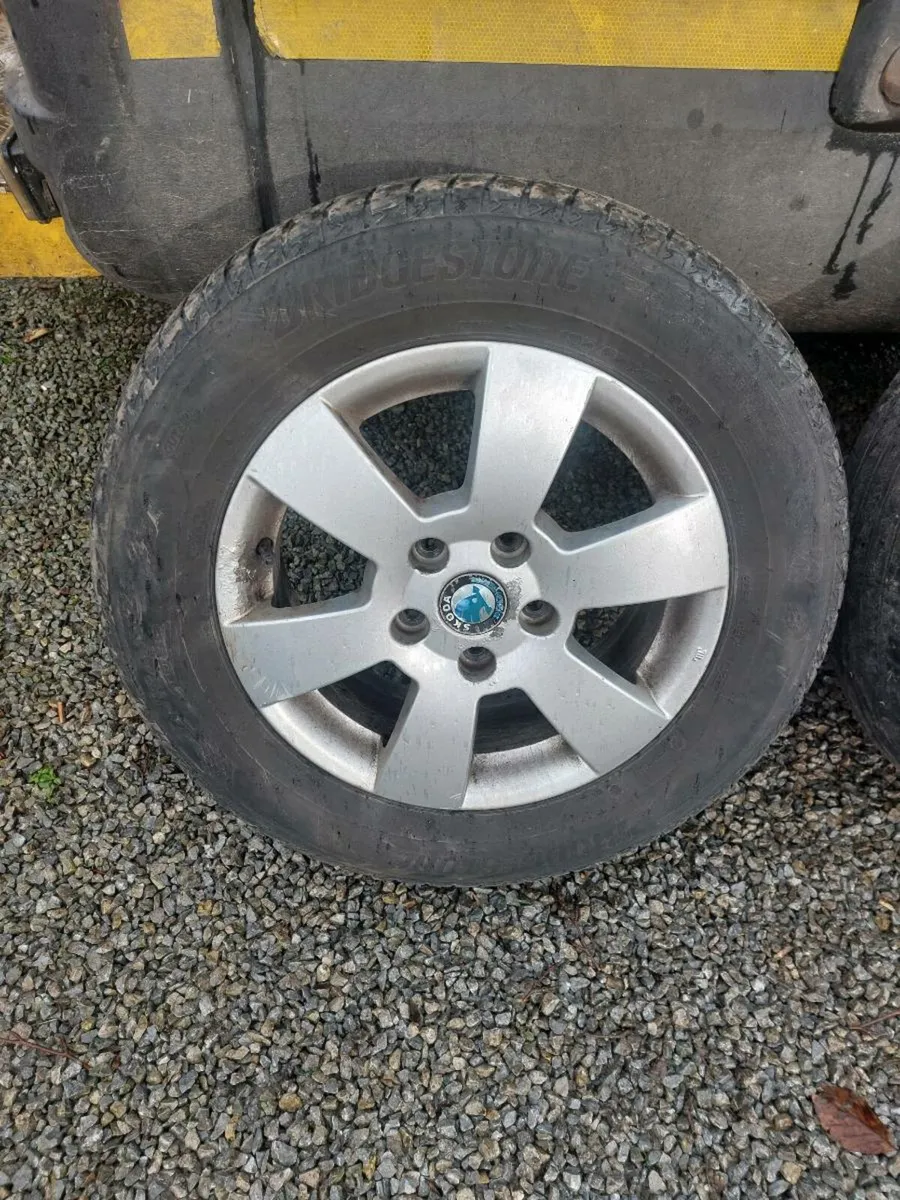 15-inch wheels - Image 2