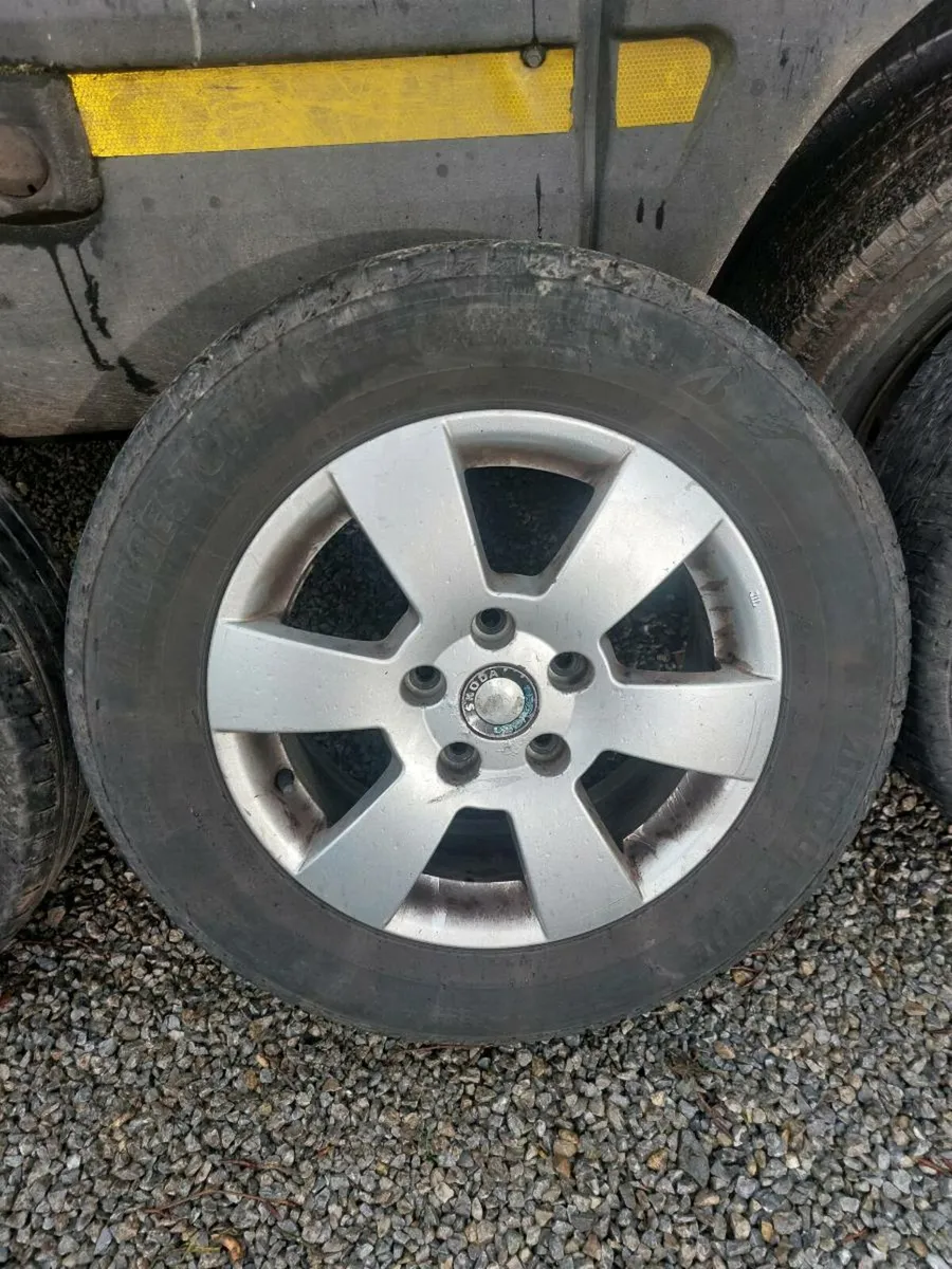 15-inch wheels - Image 3