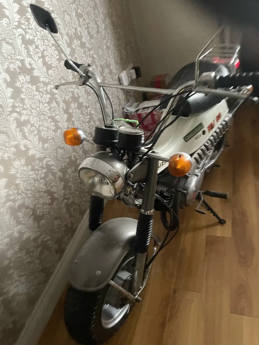 Vintage Motorbikes - Image 3