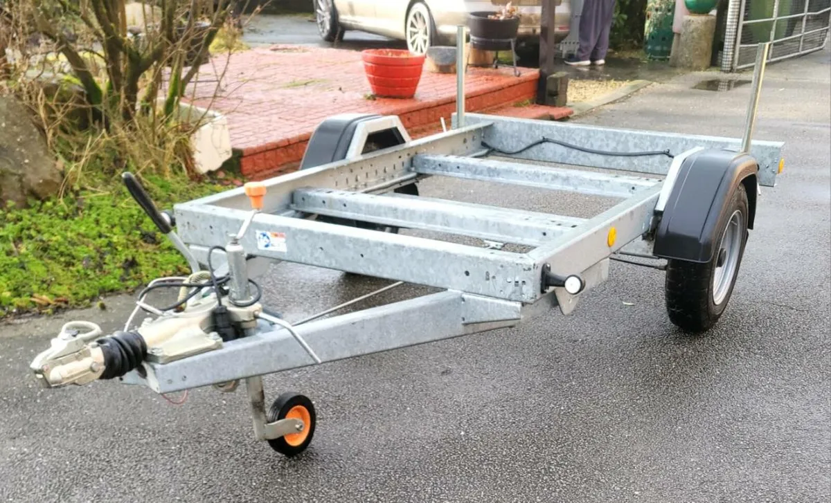 M+E generator trailer - Image 3